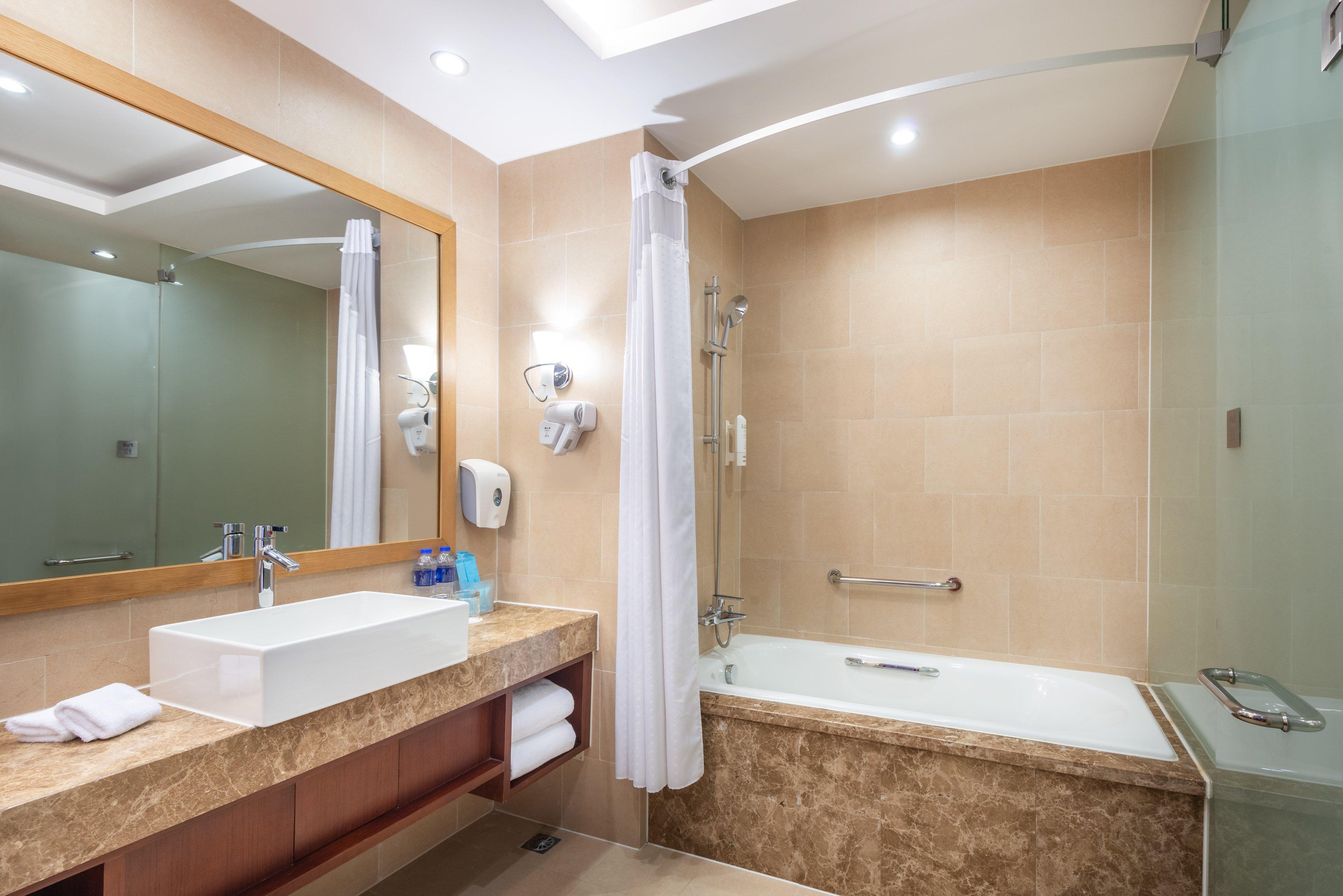 Holiday Inn Express Shanghai New Hongqiao, An Ihg Hotel Exterior photo