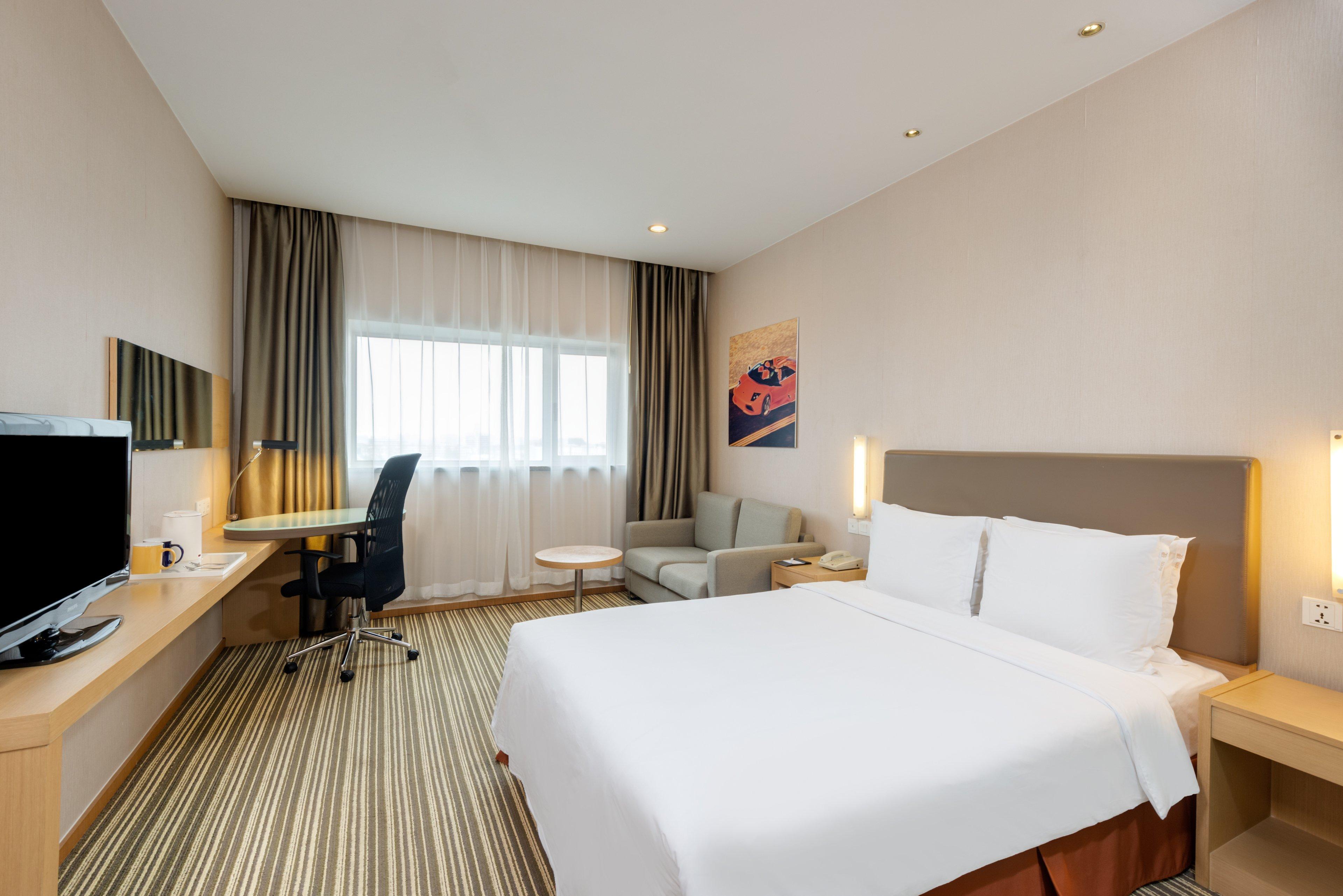 Holiday Inn Express Shanghai New Hongqiao, An Ihg Hotel Exterior photo