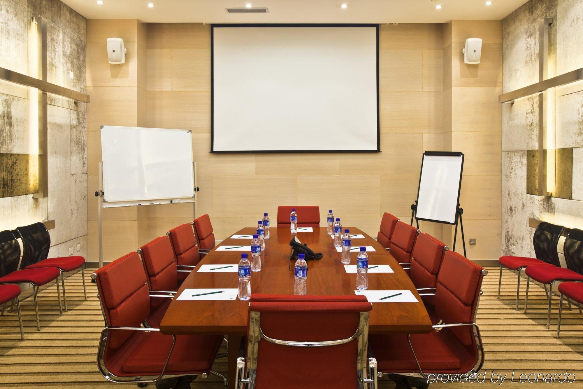 Holiday Inn Express Shanghai New Hongqiao, An Ihg Hotel Facilities photo