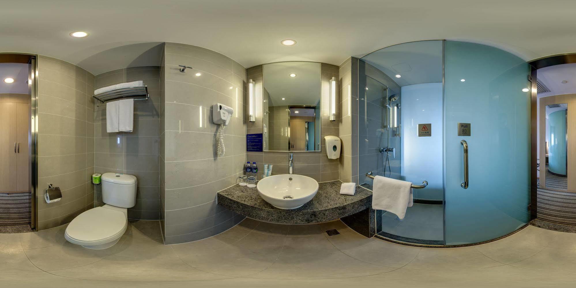 Holiday Inn Express Shanghai New Hongqiao, An Ihg Hotel Exterior photo